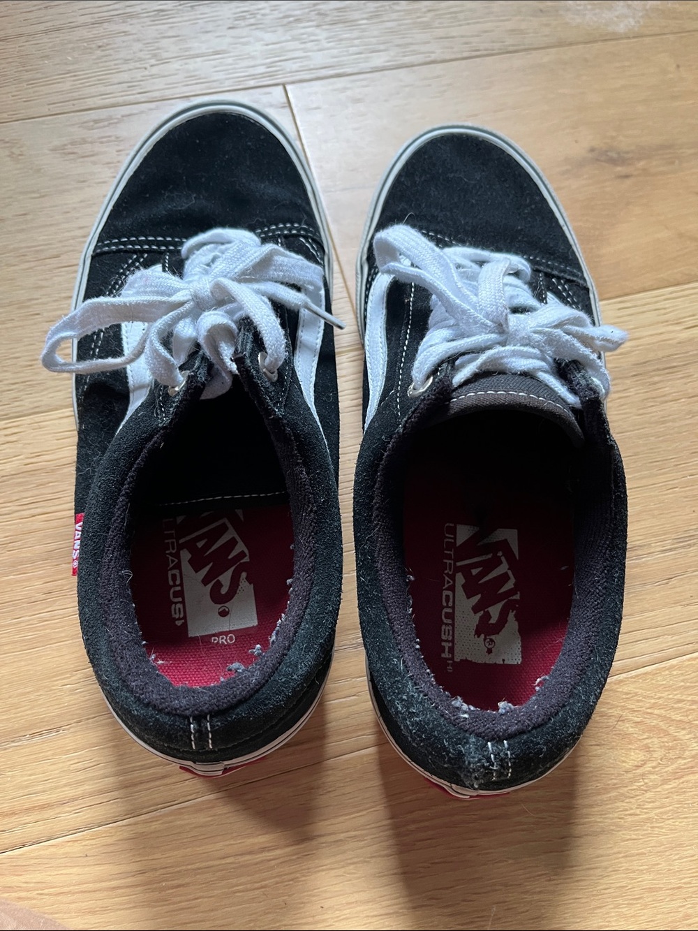 Vans - Picture 3 of 5